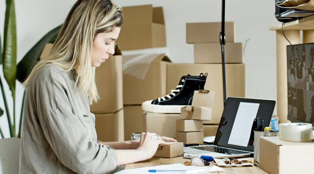 cash flow strategies for ecommerce fractional cfo los angeles bookkeeper